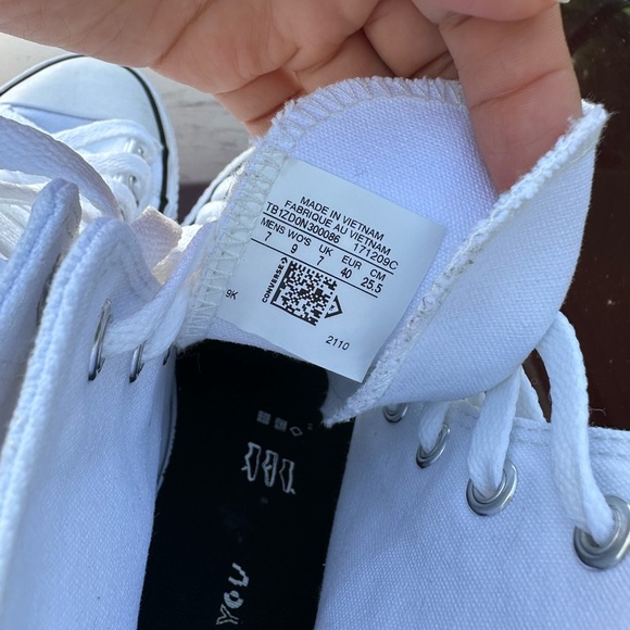 Converse Chuck Taylor All Star High-Top Platform - Optical White Men's and Women - Picture 8 of 9